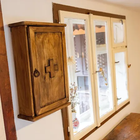 Valasska Kohoutek Apartment *
